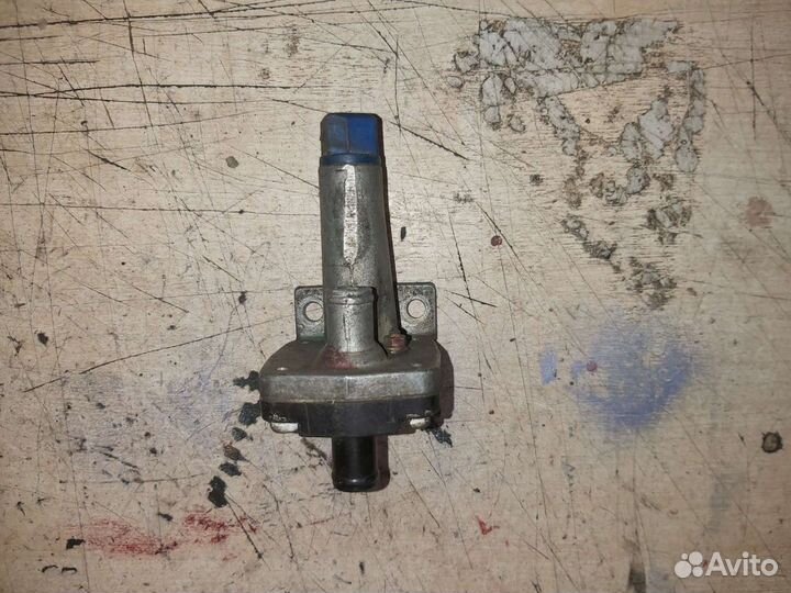 Регулятор холостого хода Mazda 626 GE 195700-1000