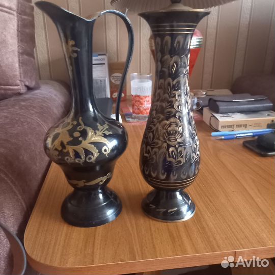 Вазы металлические