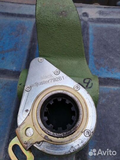 Самоподводящая трещетка на камаз 6520