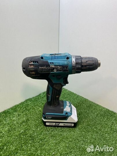 Шуруповерт Makita DF488DWE (Т20781)