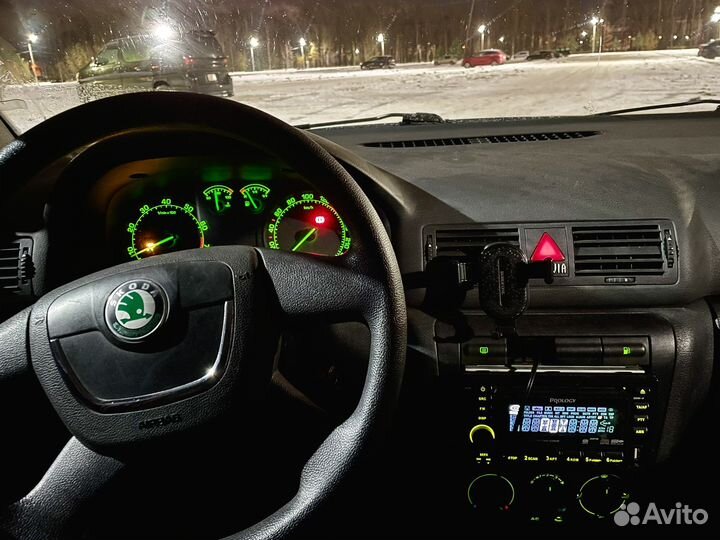 Skoda Octavia 1.6 МТ, 2007, 130 000 км