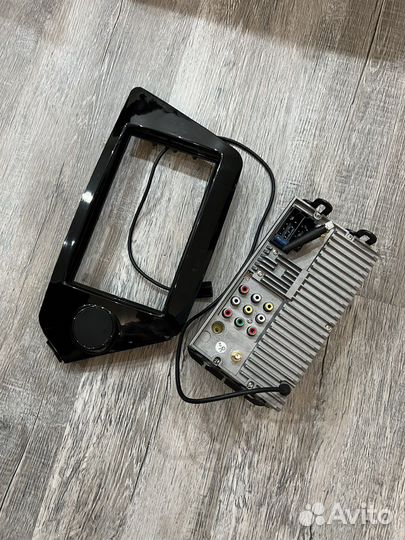 Автомагнитола skylor and 7057