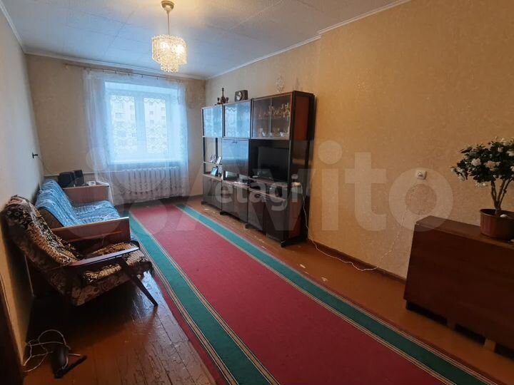 3-к. квартира, 61 м², 5/5 эт.