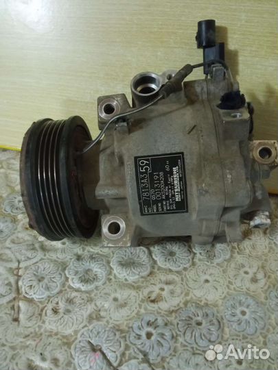 Компрессор кондиционера Mitsubishi