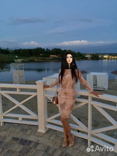 Вечернее платье