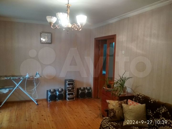 4-к. квартира, 110 м², 1/5 эт.