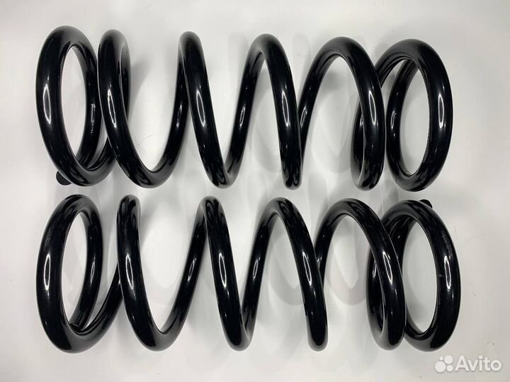 Пружины задние для Infiniti QX56 II (Z620)