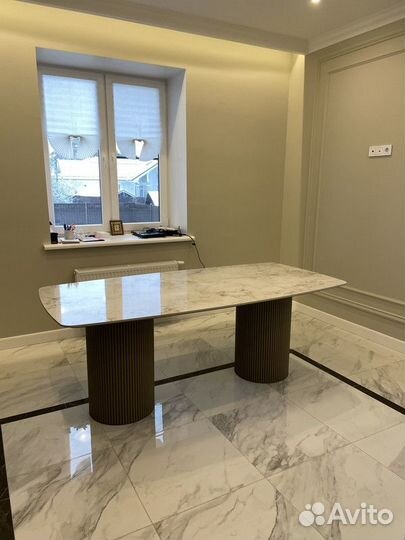 Стол обеденный из керамогранита