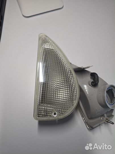 Фонари заднего хода Mitsubishi Eclipse D32A