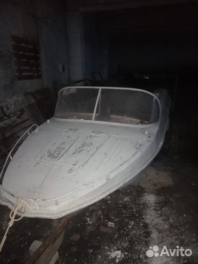 Продам лодку обь м