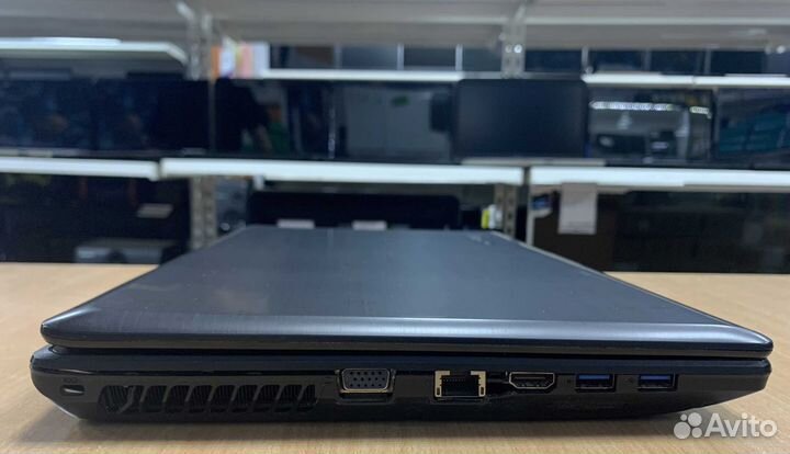 Lenovo.i7 3520/4GB/GT635/1000GB/15.6