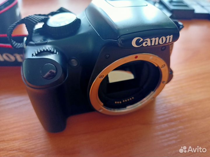 Canon 1100d + Canon Lens EF 50mm 1:1.4