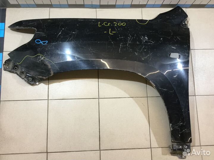 Крыло переднее левое Тойота Ланд Крузер 200 с 2008