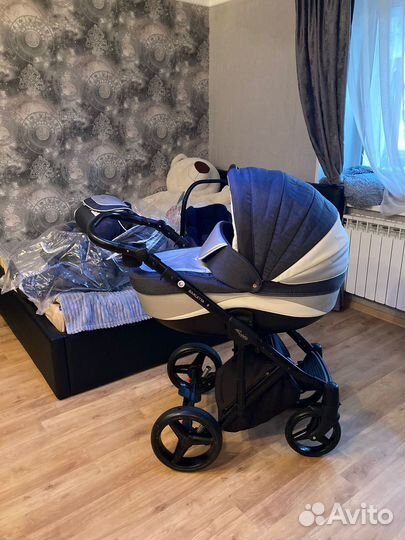 Коляска 3 в 1 adamex