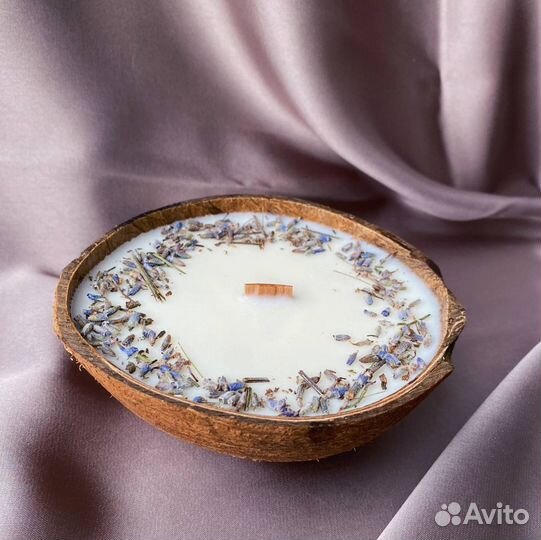 Массажная свеча в кокосе