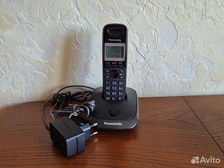 Телефон Panasonic