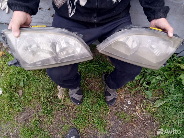 Фара toyota caldina