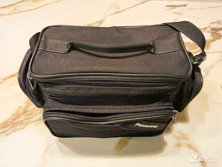 Зеркальный фотоаппарат Canon eos 650d