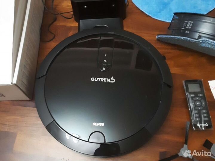 Робот пылесос gutrend