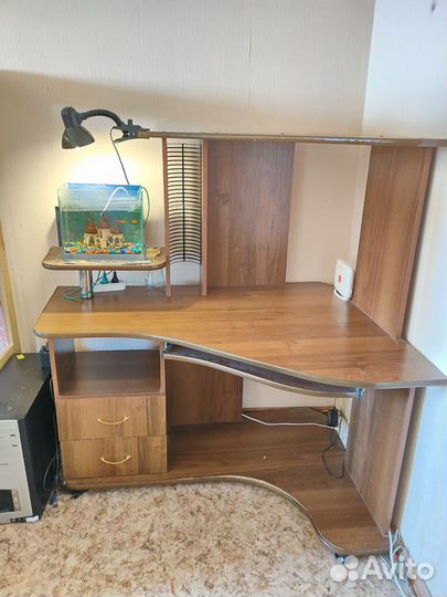 Компьютерный стол бу