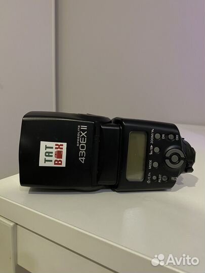 Вспышка Canon для фотоаппарата в аренду