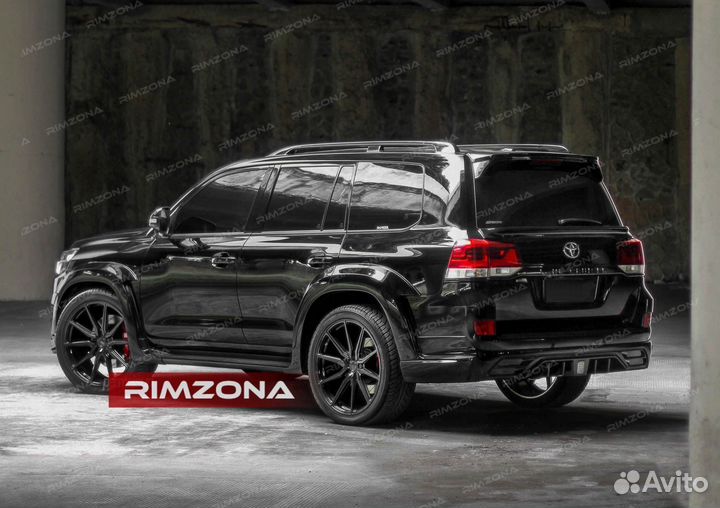 Кованые диски R22 на Toyota Land Cruiser 300