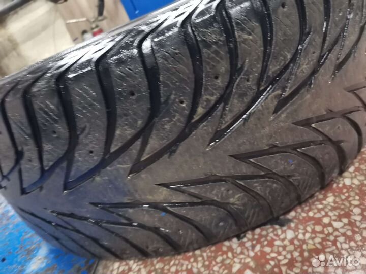 Yokohama Ice Guard Stud IG55 265/50 R20 111T