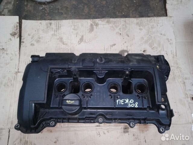 Клапанная крышка Peugeot 308 5FW EP6