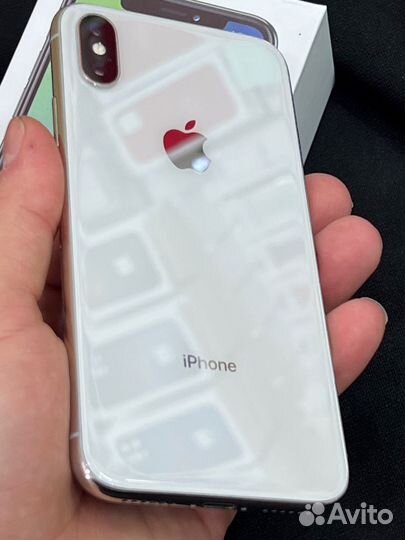 iPhone X, 256 ГБ