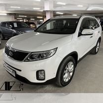 Kia Sorento 2.4 AT, 2017, 64 000 км, с пробегом, цена 2 650 000 руб.