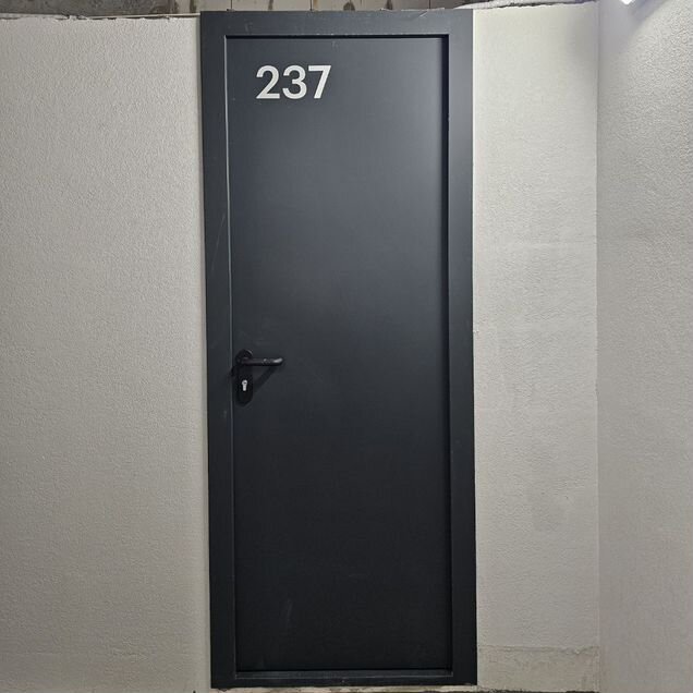 Машиноместо, 10 м²
