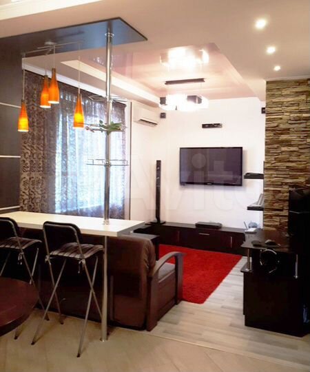 3-к. квартира, 80 м², 3/16 эт.