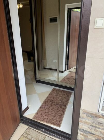 2-к. квартира, 67 м², 1/14 эт.