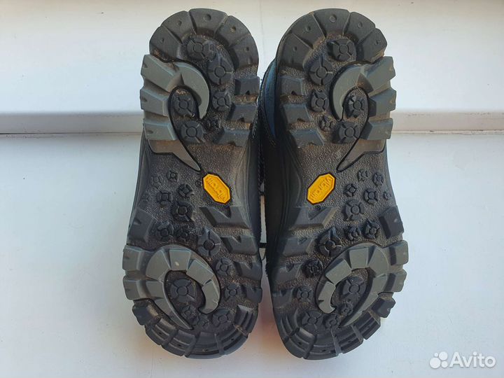 Треккинговые ботинки детские, 35 р