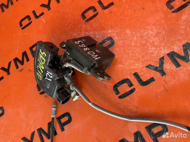 Замок 5 двери Toyota Corolla Spacio NZE121