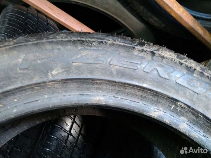 Pirelli P Zero 235/45 R17