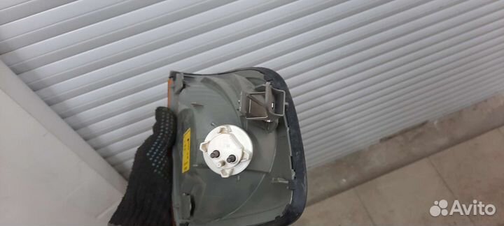 Поворотник Л. Mercedes-Benz S-class W140/1998