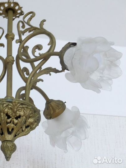 Старинная люстра 