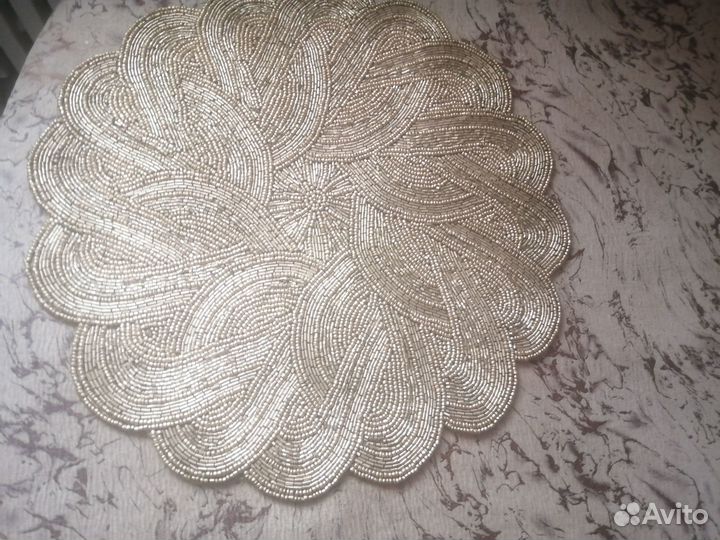 Ручная работа. Панно- салфетка из бисера