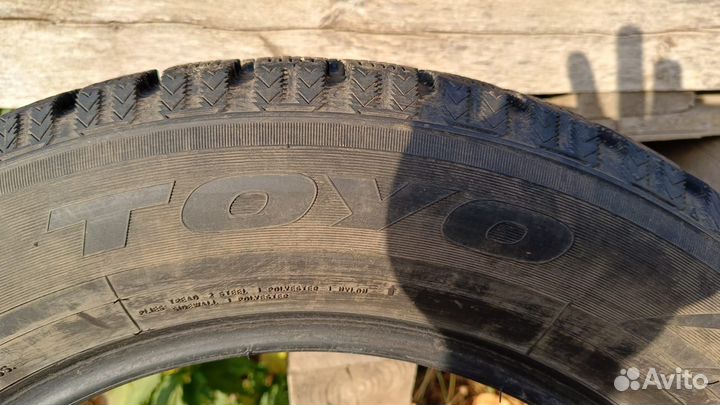 Toyo Observe GSi-5 215/60 R16 95Q