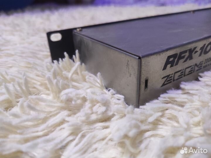 Процессор эффектов zoom rfx-1000