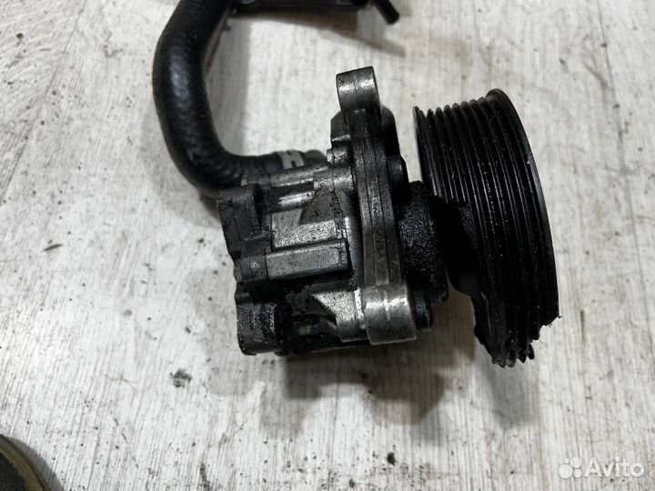 Насос гур Mercedes Benz W164