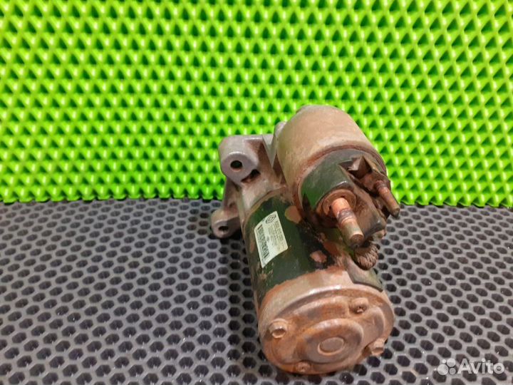 Стартер Renault 8200815083