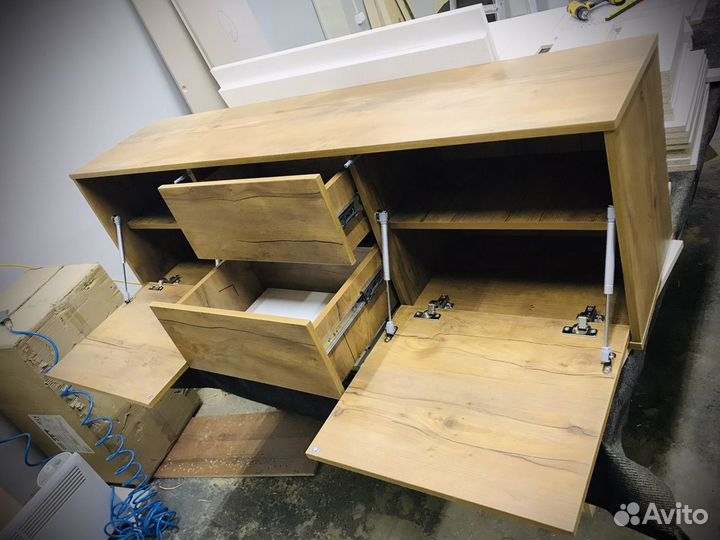 Подвесная тумба под тв