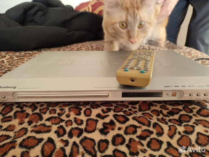 Elenberg dvdp-2417 двд проигрыватель