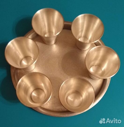 Коньячно-ликерный комплект, на подносе