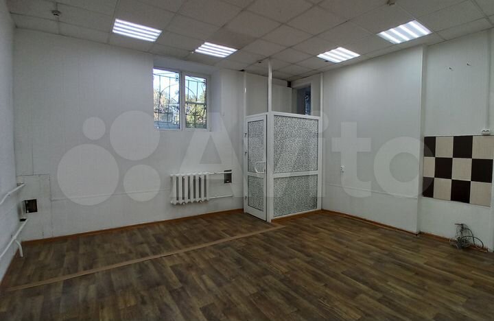 Помещение свободного назначения, 27.7 м²