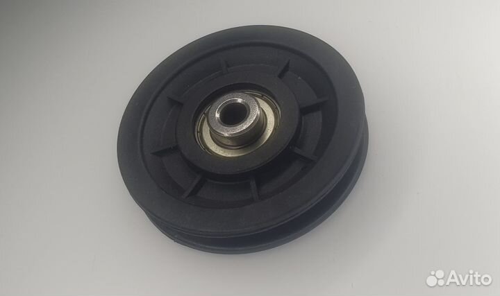 Ролик для тренажера 90 мм