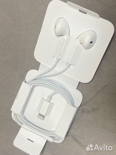 Наушники apple earpods lightning новые