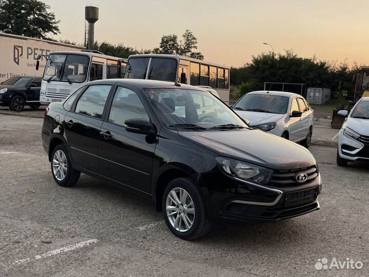 LADA Granta 1.6 МТ, 2023, 6 900 км